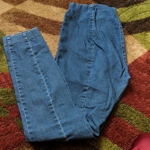 Darker wash Slim fit jeans / jeggings?